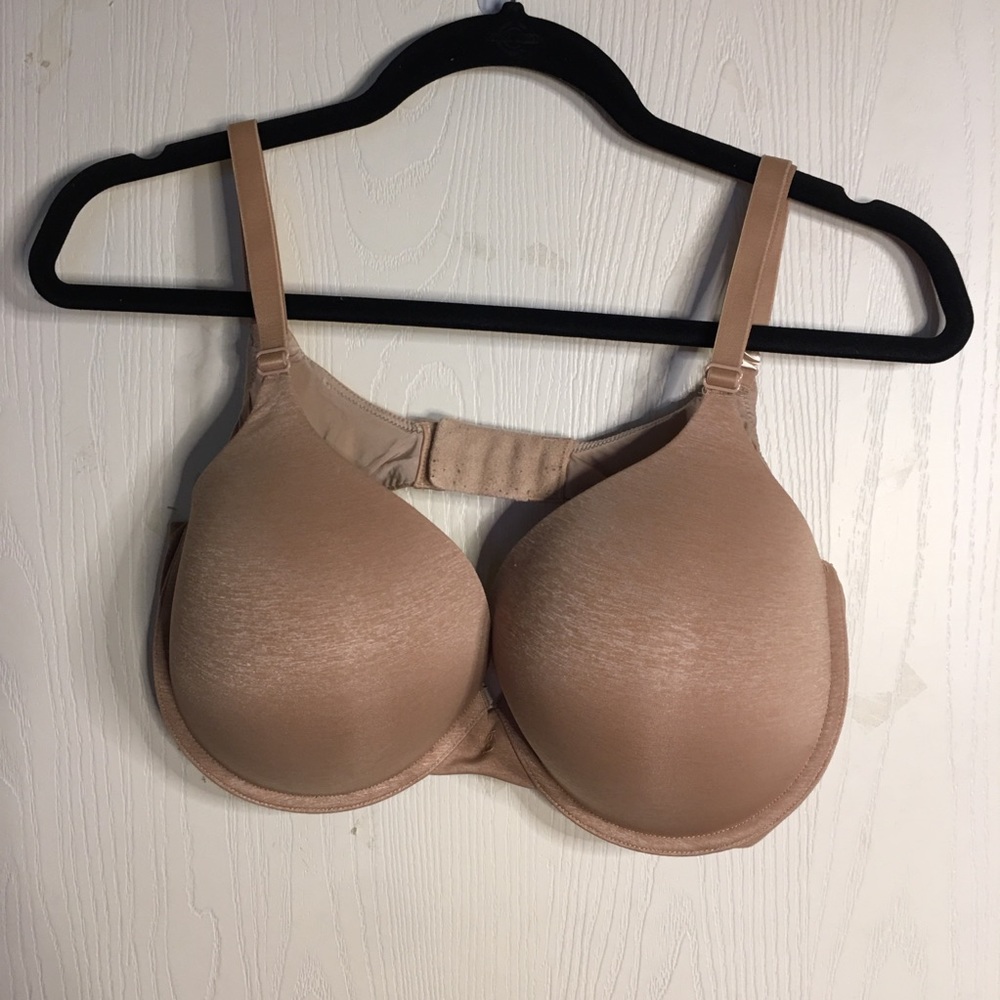2/$30 Victoria’s Secret Perfect Shape T-shirt Bra